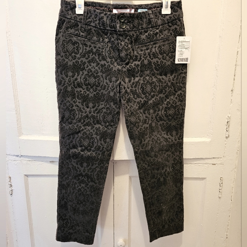 Velvet Flocked Grey Skinny Ankle Pants -  Size 6 Petite
